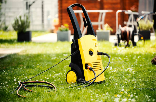 Animal Enclosure Cleaning in Richmond Heights, OH